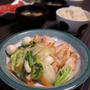 休肝日 ・ あり合わせで鶏胸肉の八宝菜あんかけ。今日のオット弁♪