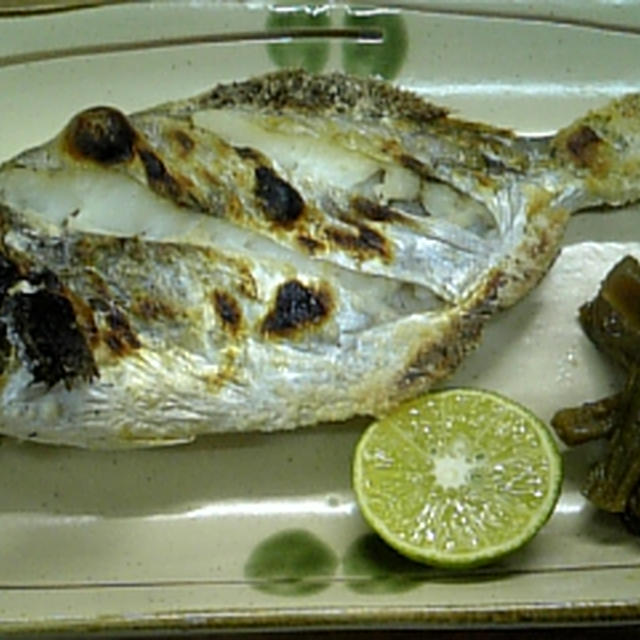 アマギの塩焼き
