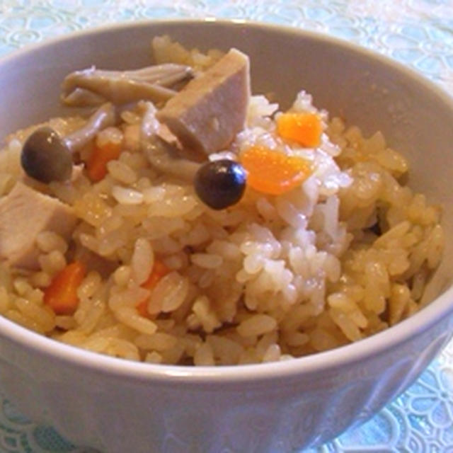 元気をつけましょう～♪すっぽんの炊き込みご飯と牛肉の明太子和え