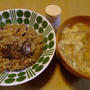 あり合わせの炊き込みご飯と中華風卵スープ