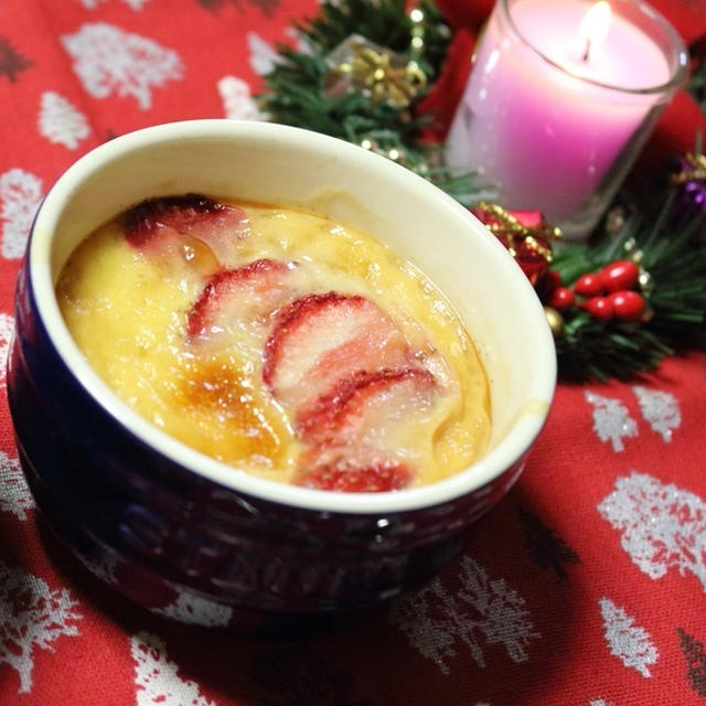 クリスマスデザート りんごといちごのクラフティ By ひなちゅんさん レシピブログ 料理ブログのレシピ満載