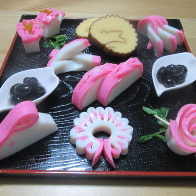 おせちやお弁当に！かまぼこ飾り切り