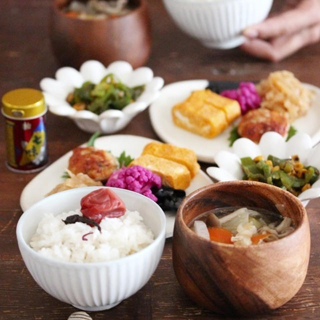 【レシピ】はんぺんでシャキシャキ玉ねぎとあみえびのさつま揚げ♡#はんぺん #さつま揚げ #お弁当 #和食 #ワンプレート