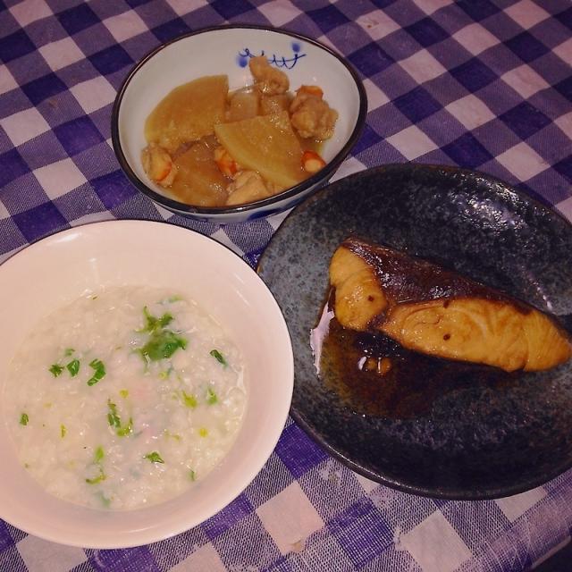 お餅入りお粥☆ぶりの照り焼き