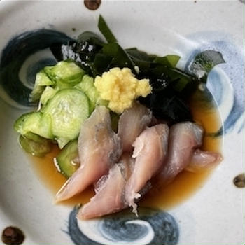 鯵で八品
