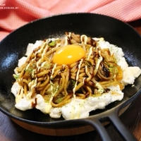 ふわふわメレンゲの鉄板焼きそば。