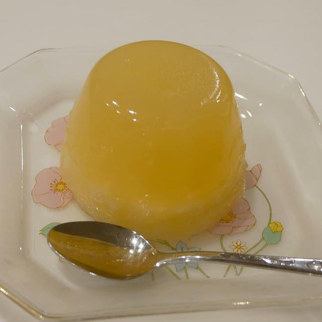 今日はゼリーの日