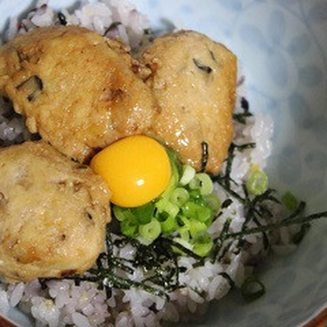 7月13日　　雑穀ごはんの鶏豆腐つくね丼