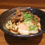 讃岐うどん「はなまる」の牛肉温玉ぶっかけうどん