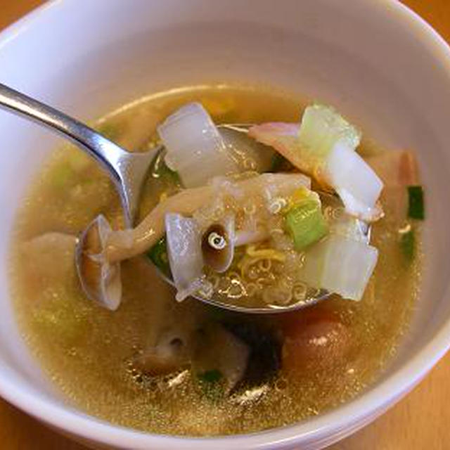 【キヌア】雑穀入り野菜スープ