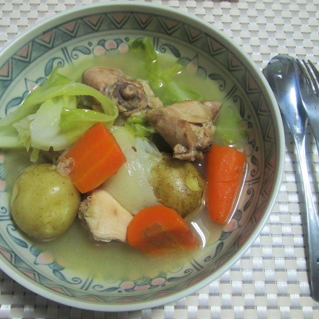 スープが絶品！鶏肉と春野菜のポトフ