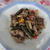 牛ロースとニンニク目の炒め物★★★