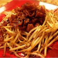 原価30円！スパイシー鶏皮もやし