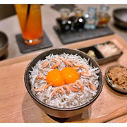 双子卵だ～♪川越カフェ「和心」国産しらすの卵かけご飯とジブリ風アイスケーキブリュレ