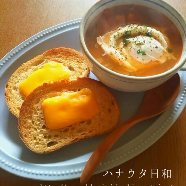 ポーチドエッグスープ