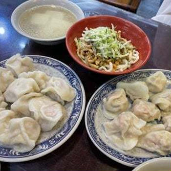 台湾女子会２泊３日の旅／豪季水餃專賣店で水餃子と麺と筍スープ