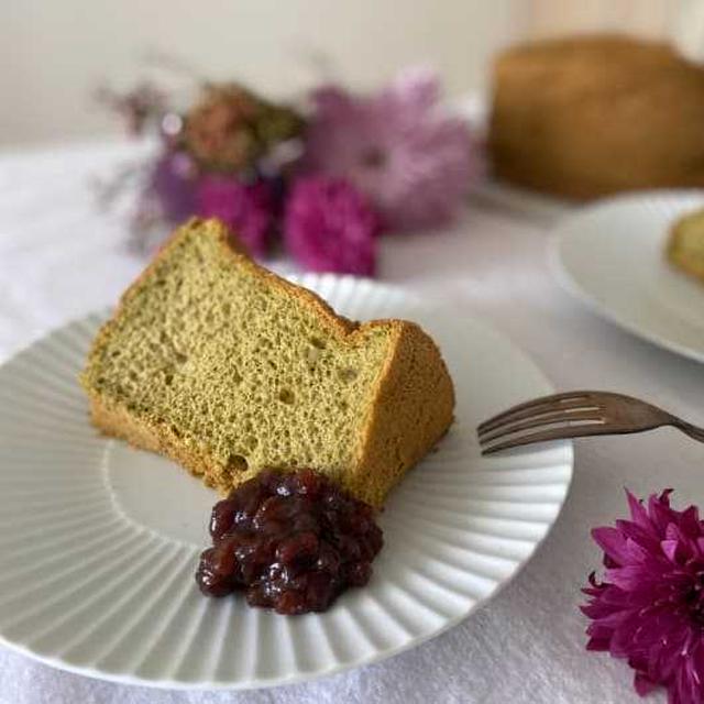 ＊思い出の抹茶シフォン。　＊仕事部屋のリフォーム。ウィリアム・モリスをアクセントクロスに。