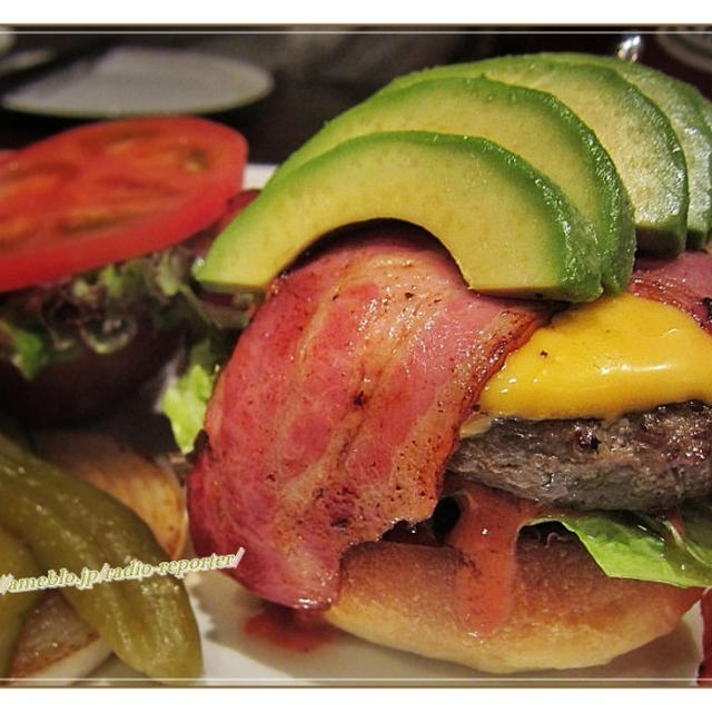 幻の石垣牛ハンバーガー東京上陸☆CORNER'S GRILL千歳烏山