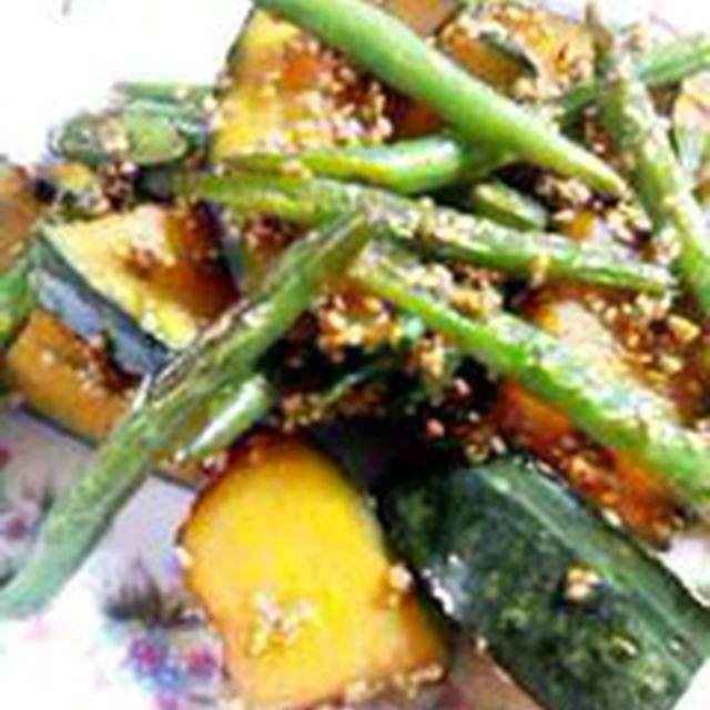 「南瓜と三度豆の甘辛炒め」