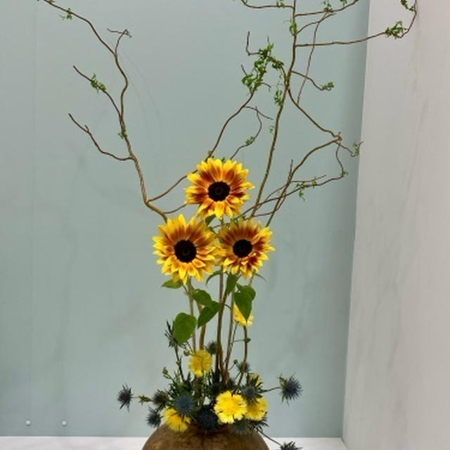 中日いけばな芸術展2025、in松坂屋名古屋
