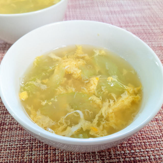 【セロリの卵スープ】これが本当に美味しいの。セロリが美味しい季節です。