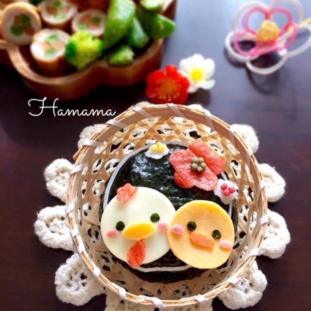 《キャラ弁》干支のニワトリさんとヒヨコさん♡作り方♡藍色カップ
