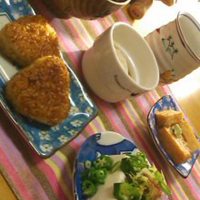 焼きおにぎりで朝ごはん