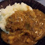 柔らかいお肉がごろっ 圧力鍋で作る本格「黒ごまポークカレー」 レシピ46