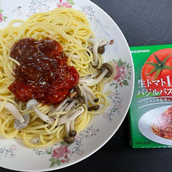生トマト1個で作るパスタソースの素