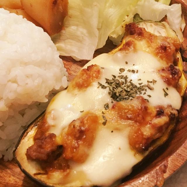 茄子のミートソースでボート焼きとガス給湯器が壊れた話と長男くんのいない過ごし方