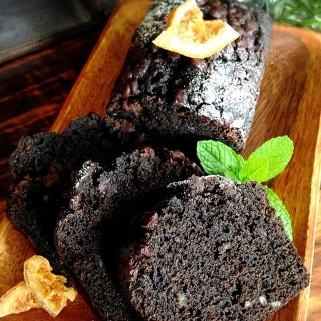 本日のパウンドケーキ チョコとオレンジピールのブラックパウンドケーキ By かおﾁｬﾝさん レシピブログ 料理ブログのレシピ満載