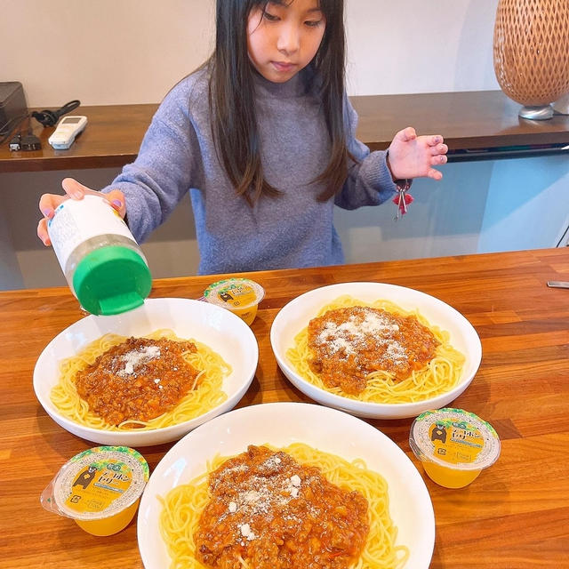 ランチはミートソースです〜！！