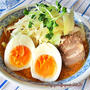 自宅で簡単に太麺・豚骨スープラーメン☆山岡家のお取り寄せラーメンを作ってみた♪」