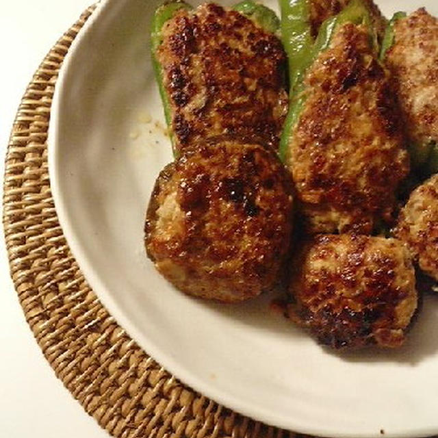 ピーマンとしいたけの肉詰め