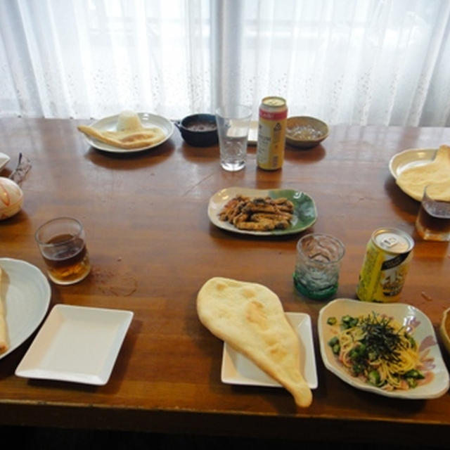 ７月１４日の夕飯　***　豪雨・・・・冷凍庫のカレーで♪　***