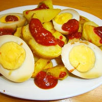 秋の夜長に　焼きポテト　マスタードソースで