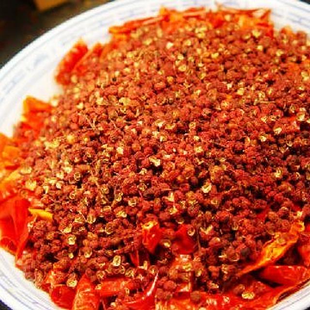 辣子雞│重慶風鶏肉の唐辛子炒め