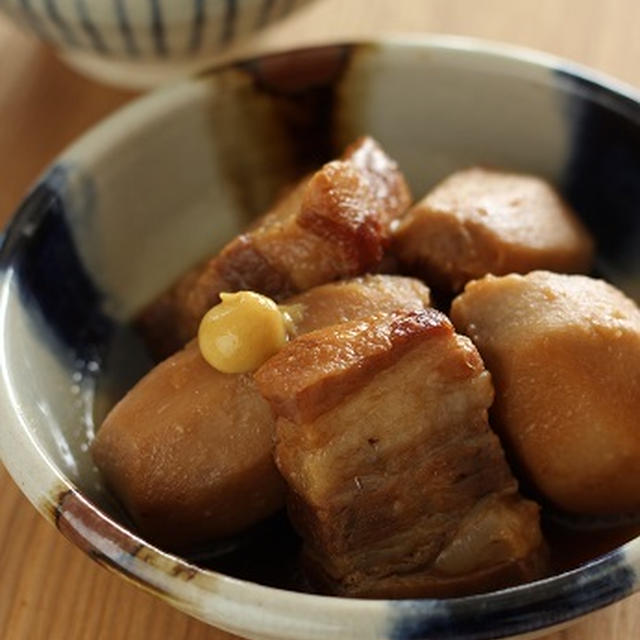 豚ばら肉と里芋の煮込み