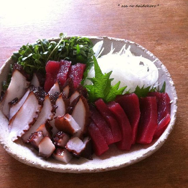 お刺身に牛ステーキの夜ごはん
