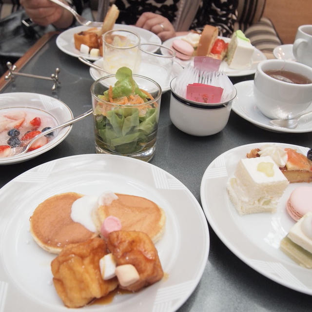 LUXAのクーポンでスイーツビュッフェinホテルニューオータニ