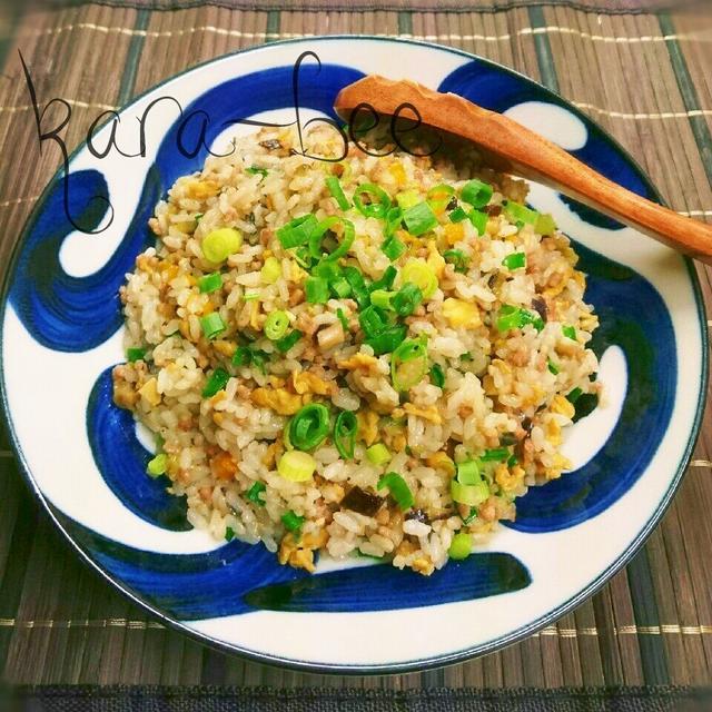 茄子の旨味たっぷり♡にんにくオイスター茄子チャーハン