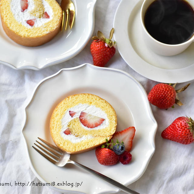 【動画つき】ロールケーキを巻きましょう