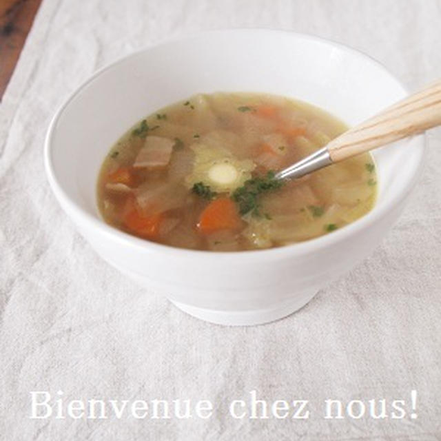 バターで決まる野菜スープ