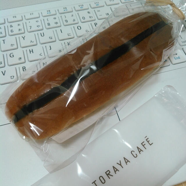 トラヤカフェ☆アンペーストの入ったパン