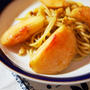 冷たい桃とクルミのスパゲッティーニ、からすみと大葉の冷製パスタと白ワインのマリアージュ