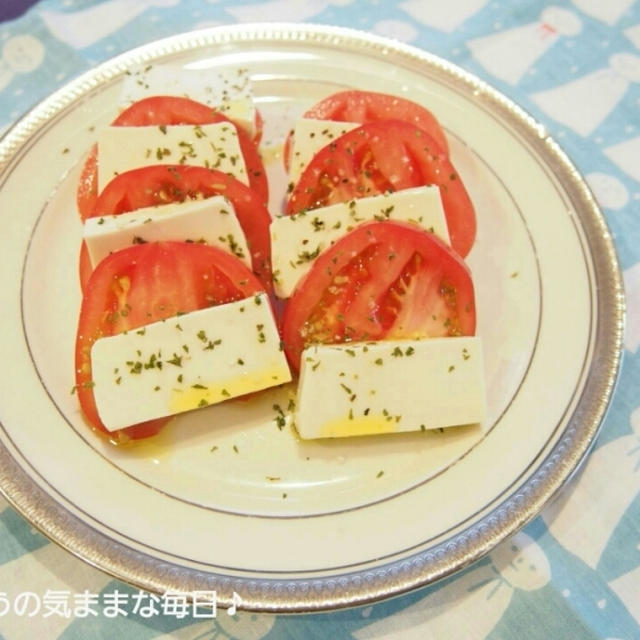 塩豆腐で☆チーズモドキサラダ