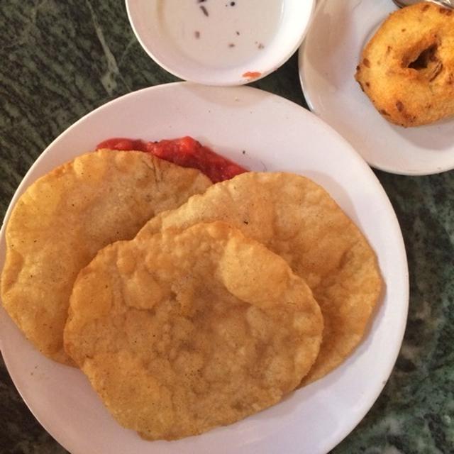 1月24日の朝ごはん。トリヴァンドラム駅近くのインディアンコーヒハウスで。