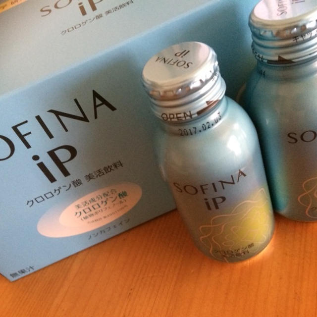 SOFINAの美活飲料を飲んでます