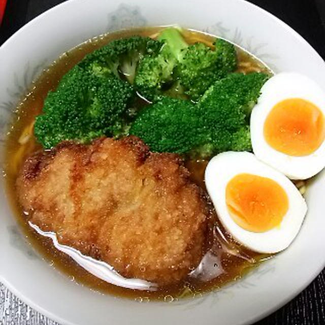 鶏腿でパイクー風のっけ麺♪ がっつり＆あっさり(笑)