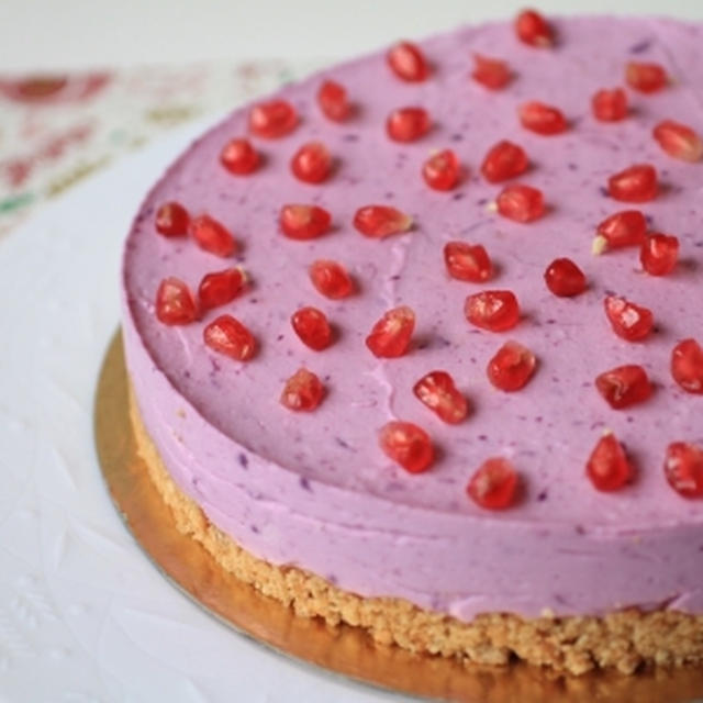 紫芋レアチーズケーキ